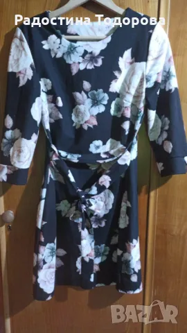 Дамска рокля , снимка 2 - Рокли - 49132908