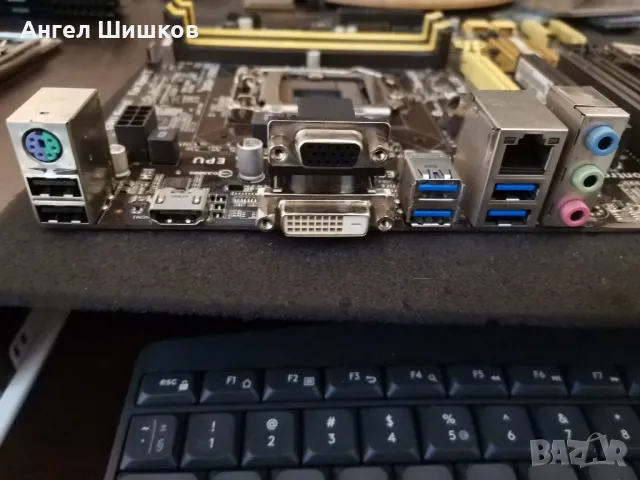 Дънна платка H87 Asus H87M-PLUS Socket 1150, снимка 2 - Дънни платки - 47735053