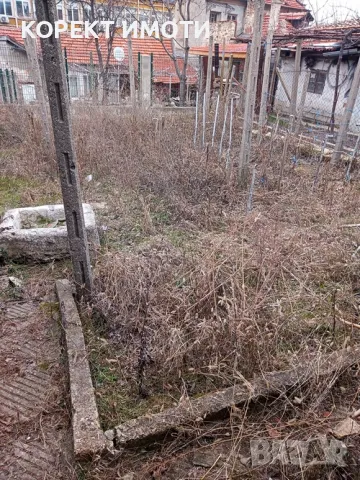 ПРОДАВА Къща в района на Куршун чешма, снимка 10 - Къщи - 49119547