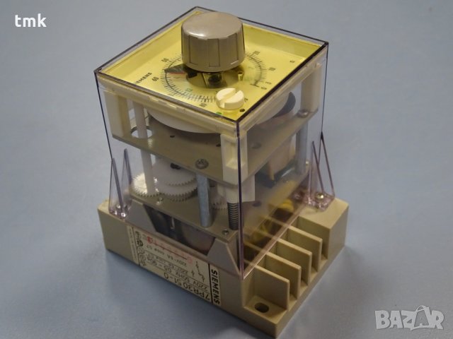 Реле време Siemens 7PR3051-0, снимка 3 - Резервни части за машини - 31806089