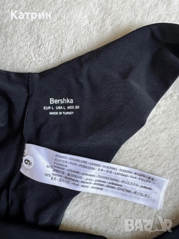 Дамско черно долнище на бански костюм Bershka, снимка 3 - Бански костюми - 51637573