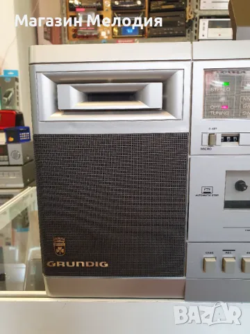 Радиокасетофон Grundig RR 3600 В отлично техническо и визуално състояние., снимка 6 - Радиокасетофони, транзистори - 49343657
