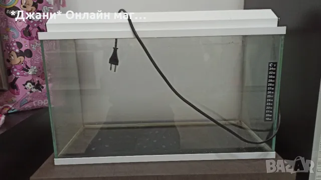 Продавам Аквариум 🐠🐟 + подарък нагревател , снимка 5 - Аквариуми - 48353992