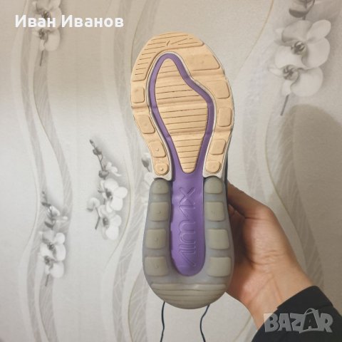 Оригинални маратонки  Nike Air Max 270 номер 39,5 -40 , снимка 5 - Маратонки - 37450268