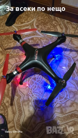 Продавам Дрон Аватор за части