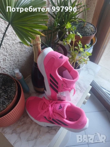 Оригинални маратонки ADIDAS - 40 2/3, снимка 7 - Маратонки - 51308392