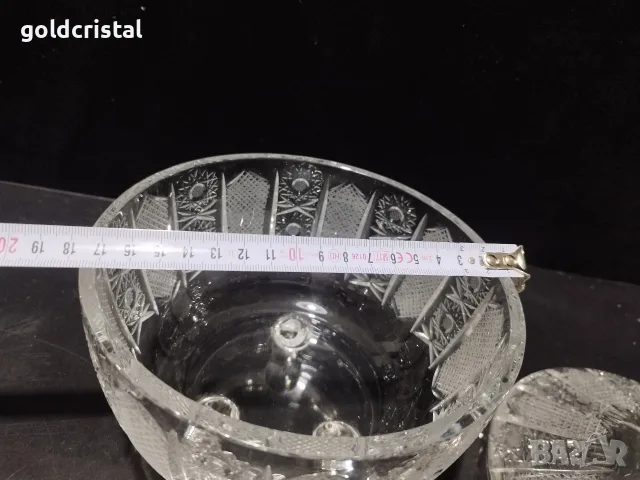 кристална бонбониера купа с капак , снимка 2 - Антикварни и старинни предмети - 48956844