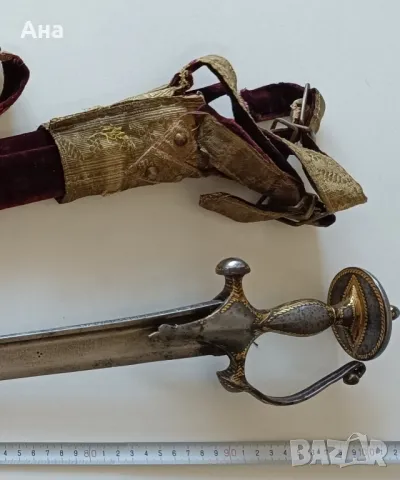 Индийска сабя Тулвар 19 век

, снимка 2 - Антикварни и старинни предмети - 48677103