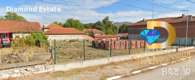 Парцел УПИ в село Искра, общ. Първомай