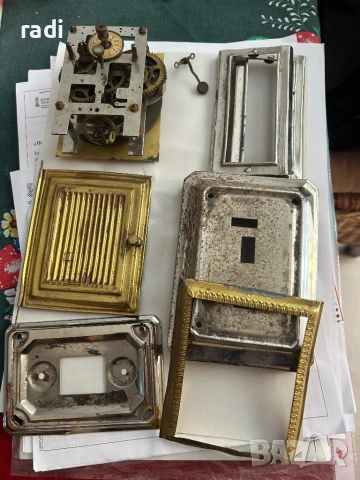 Aнтикварен будилник