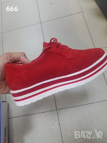 Обувки, снимка 3 - Дамски ежедневни обувки - 42032965