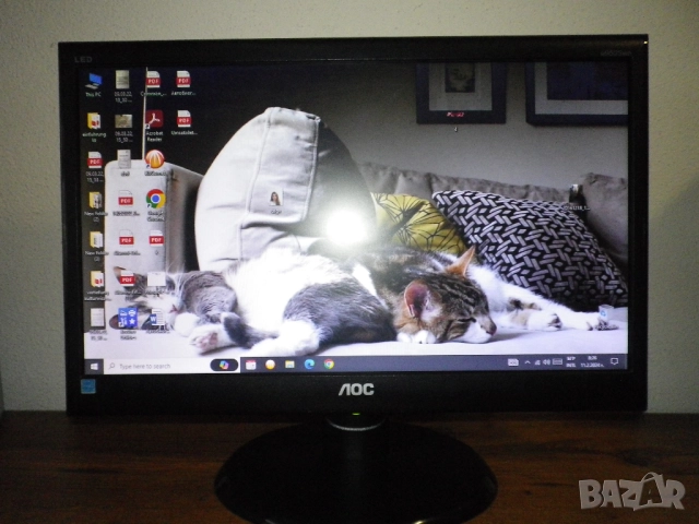Качествен LED монитор AOC e950Swn, снимка 4 - Монитори - 52499363