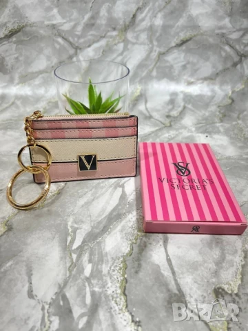 ключодържатели Victoria's secret , снимка 2 - Други - 50744256