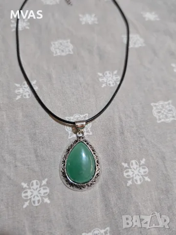 Ново колие медальон зелен авантюрин жълт яспис, снимка 4 - Колиета, медальони, синджири - 49924639
