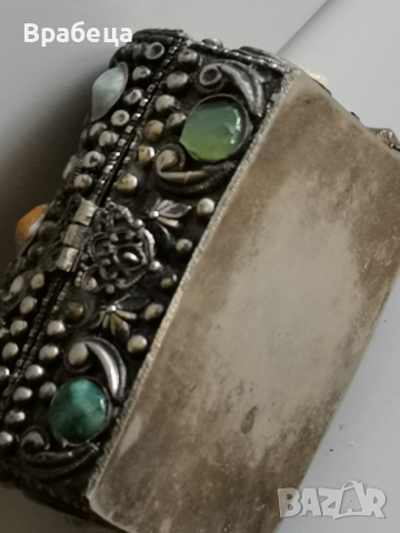 Възрожденска кутийка за бижута , снимка 5 - Антикварни и старинни предмети - 36559743