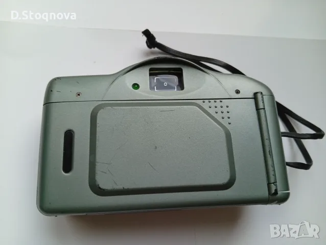 Лентов Фотоапарат-Автоматичен-Polaroid(Работещ)!, снимка 2 - Фотоапарати - 55880675