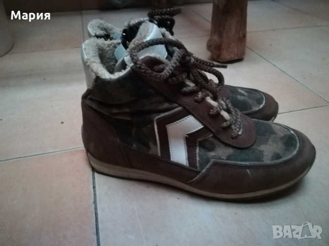 Намалявам на изгодна цена! Боти, кецове от естествена кожа и хъстар номер 33, снимка 2 - Детски боти и ботуши - 31606632