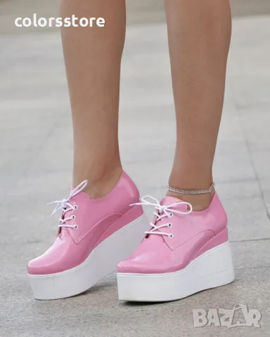 Обувки на платформа - розов лак с бяло ходило - 120K