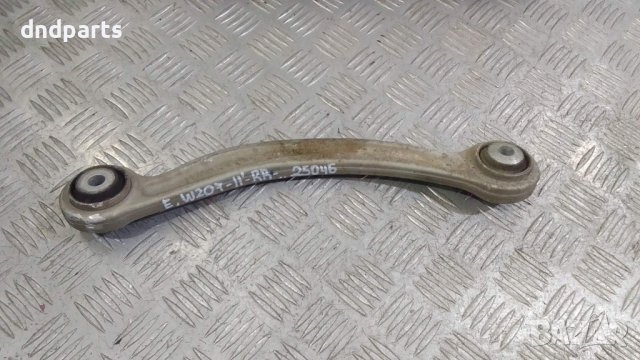 Носач Mercedes E220 CDI W207 2011г.(заден десен)	