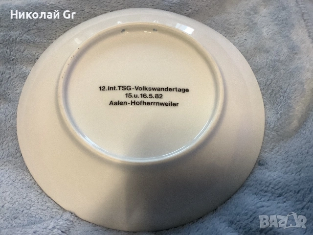 Стенна чиния порцелан производство Германия отличен състояние  диаметър 18 ‘5 см, снимка 3 - Декорация за дома - 53030098