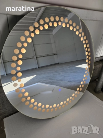 Луксозно огледало с LED осветление и сензорна технология, снимка 1