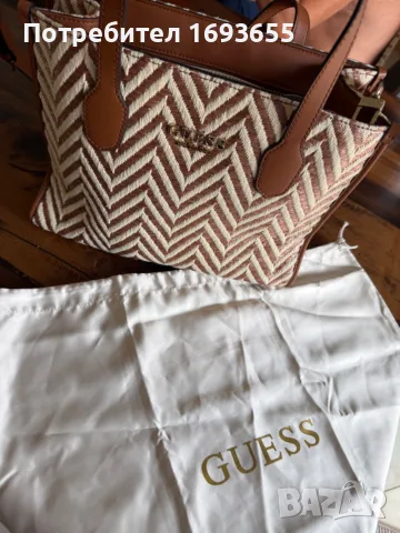 Елегантна чанта Guess, снимка 2 - Чанти - 56017579