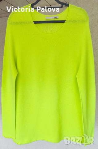 Луксозен финоплетен пуловер OUI – електриков лайм, Made in Italy, M, снимка 2 - Блузи с дълъг ръкав и пуловери - 53891643