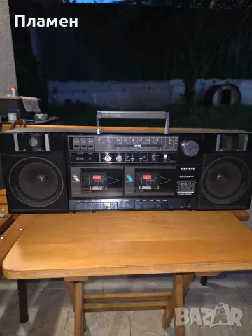 Продавам Siemens Club 877.