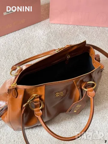 Miu Miu Ivy Дамска чанта, кожа, снимка 6 - Чанти - 55930673