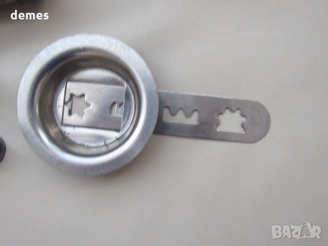 Сладкарски шприц от времето на соца-50-те год. ЙЙ век, снимка 3 - Други ценни предмети - 31205232