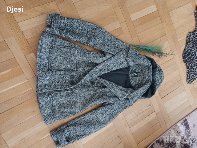 палто, снимка 4 - Палта, манта - 52116986