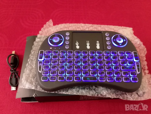 2.4G Air Mouse with Touchpad Keyboard i8 English/ Russian, снимка 4 - Дистанционни - 56074055