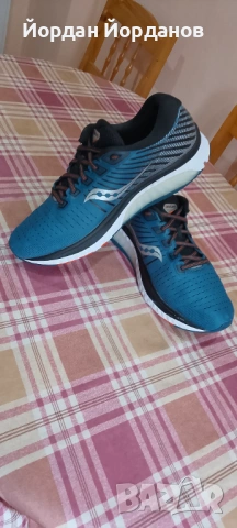 Маратонки Saucony 45 номер , снимка 8 - Маратонки - 53883168