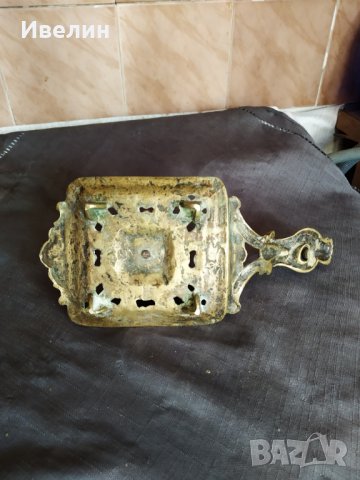 преносим бароков свещник от бронз, снимка 4 - Антикварни и старинни предмети - 29849426