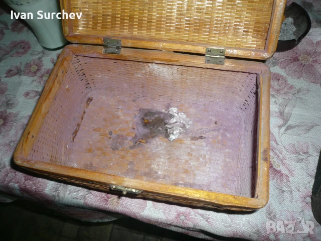 ЛОТ ПЛЕТЕНИ КОШОВЕ , ПАНЕРИ ,ЧАНТА И ДРУГИ, снимка 16 - Други ценни предмети - 47297009