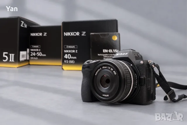 Камера Nikon Z5 II + 2 обектива, FTZ адаптер и 2 оригинални батерии - в гаранция