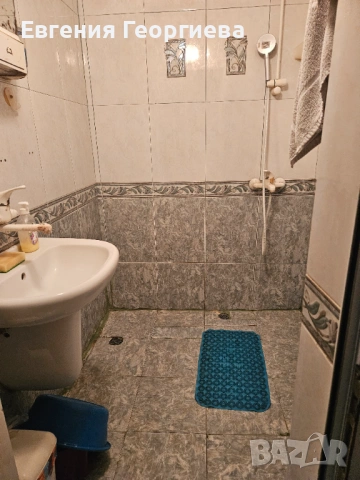 Тристаен ап.в кв.Аспарухово, снимка 15 - Апартаменти - 53121945