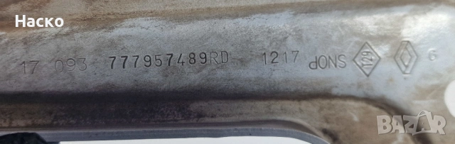 Задна Лява Ролка Панта Плъзгаща Врата Dacia Dokker Дачиа Докер 777957489R, снимка 2 - Части - 53929959