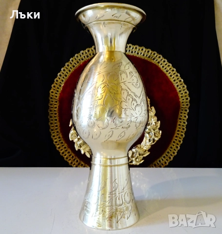 Бронзова ваза с разкошни гравирани орнаменти,маркировка. , снимка 10 - Вази - 52674557