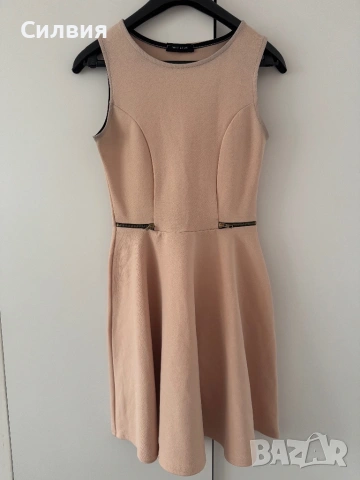 Рокля в бебешко розово