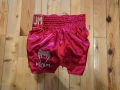дамски къси панталони venum mma бокс муай тай шорти гащета екип долнище оригинални лъскави M, снимка 3