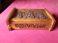 Продавам старинна декоративна дърворезби вана кутия за бижута , снимка 1
