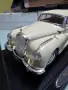 Mercedes 300C (1:18), снимка 1