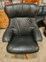 Relax кресло с отоманка от естествена кожа , снимка 4