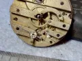 МЕХАНИЗЪМ от СТАР КОЛЕКЦИОНЕРСКИ ШВЕЙЦАРСКИ ДЖОБЕН ЧАСОВНИК с ПОРЦЕЛАНОВ РИМСКИ ЦИФЕРБЛАТ 49646, снимка 6