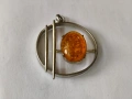 Медальон с кехлибар, снимка 1