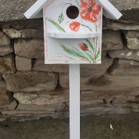 рисувани дървени къщички за птици със стойка, снимка 6 - Декорация за дома - 28855149