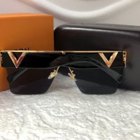 -25 % разпродажба Louis Vuitton 2023 висок клас мъжки слънчеви очила маска, снимка 9 - Слънчеви и диоптрични очила - 38978671