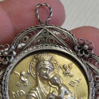 Възрожденска Сребърна икона, амулет, накит, медальон с Богородица, Дева Мария - Панагия  - Богородиц, снимка 7 - Колиета, медальони, синджири - 30015891