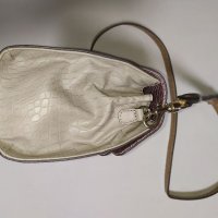 Дамска кожена чанта, снимка 5 - Чанти - 35450024